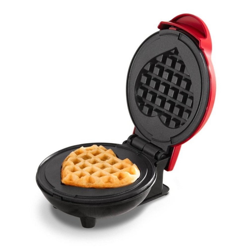 Mini heart ❤️ waffle maker - Picture 3 of 4